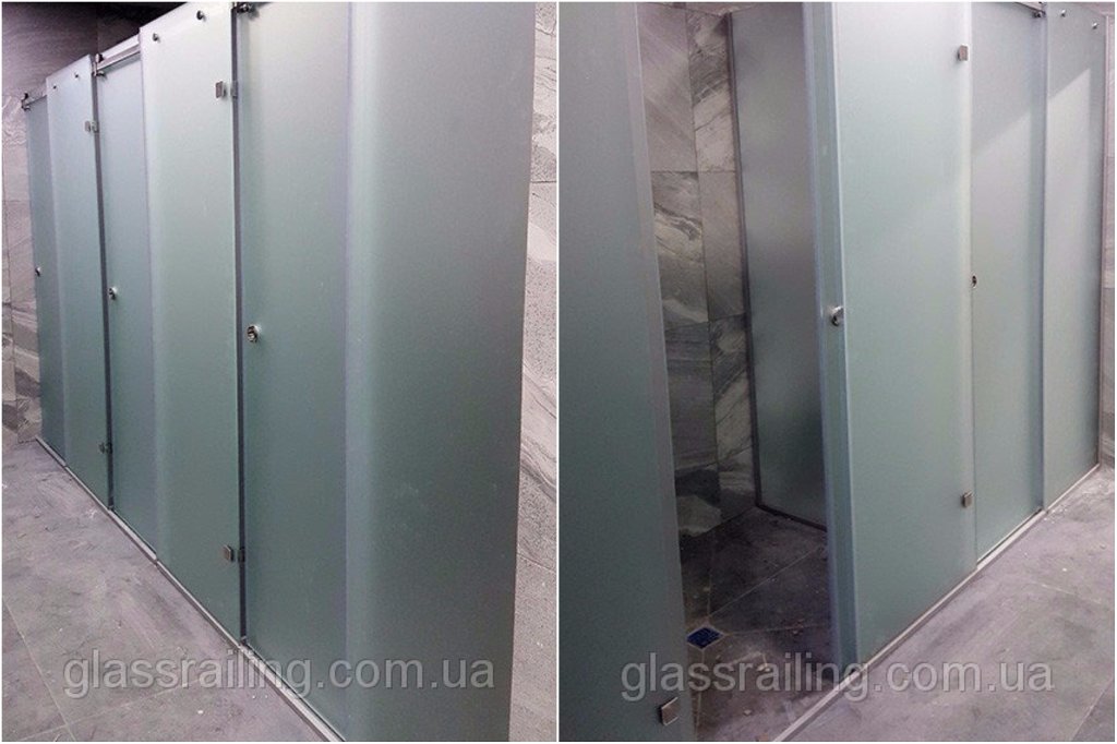 Пример разработки, изготовления и установки раздвижных стеклянных душевых перегородок в спортивном комплексе под Киевом от Аспект-Плюс